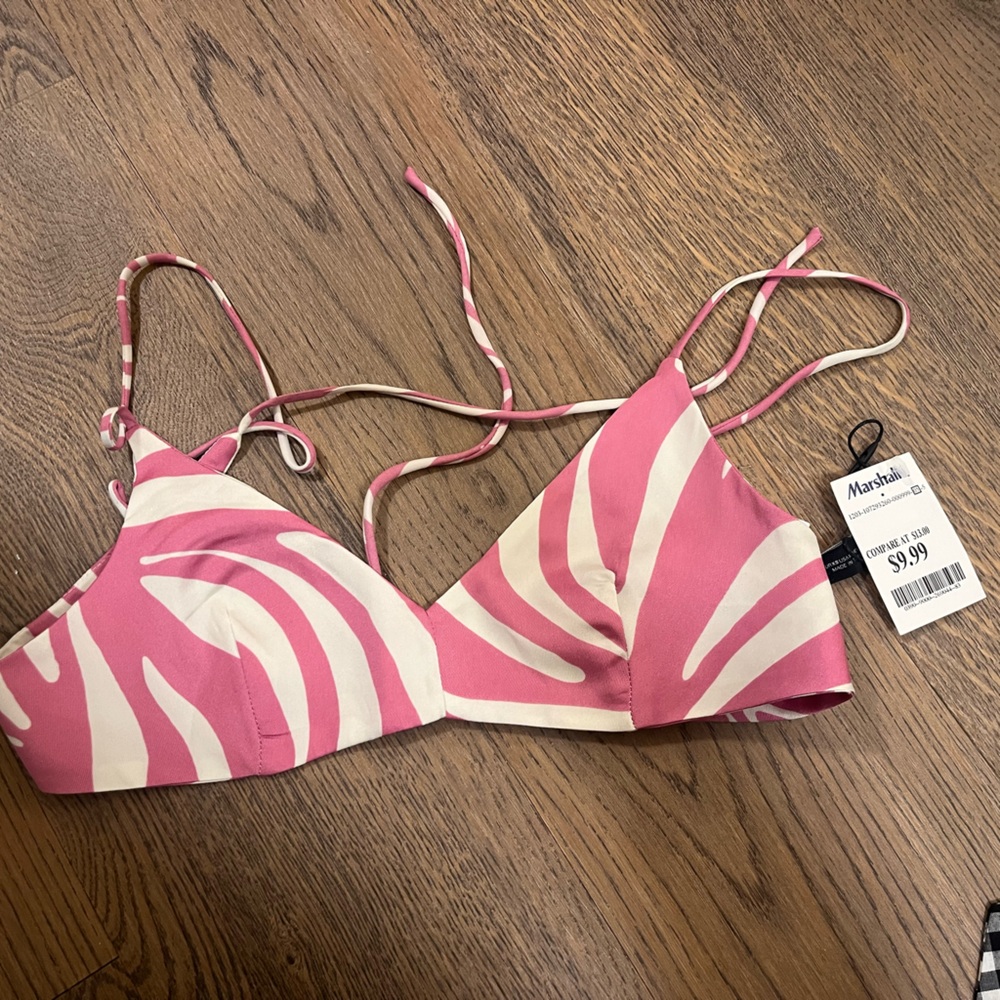 NWT Zara Crop Top